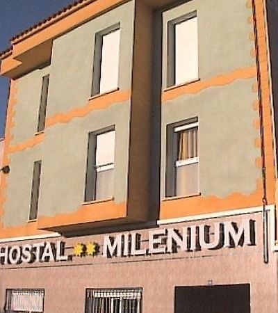Hostal Milenium Els Monjos Exteriér fotografie
